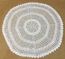 Centrino vintage lavorato a